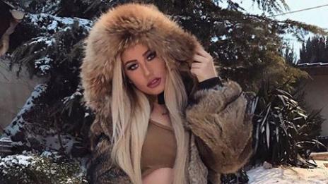 Чар или бедствие: Гери-Никол по трико на студа