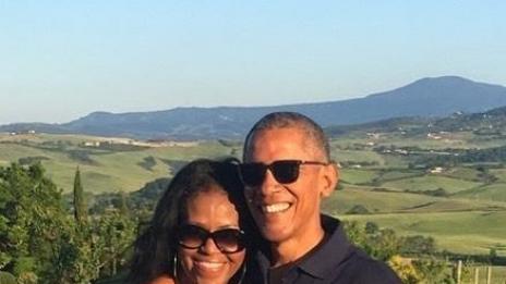 Барак и Мишел Обама се обясниха в любов в социалните мрежи