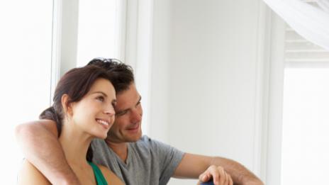 Защо трябва да изчакате, преди да заживеете с гаджето