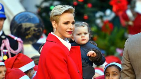 Коледа в Монако: Срамежливата принцеса и любопитният принц