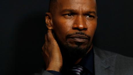 Голямата криеница: Гаджета ли са Джейми Фокс и Кейти Холмс?