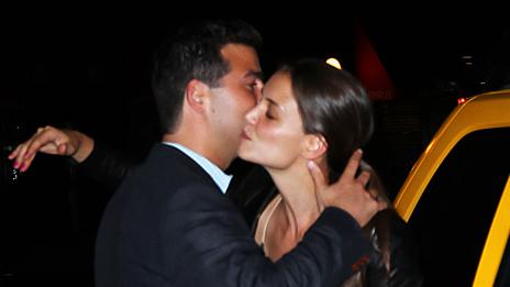 Кейти Холмс – първа среща с мъж след решението за развод