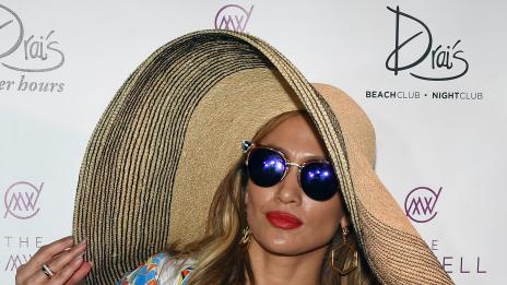 Джей Ло на секси гуляй в Лас Вегас