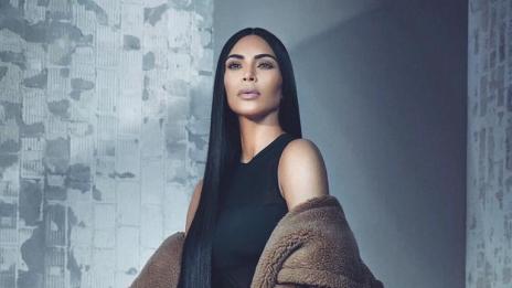 Заподозрян за грабежа на Ким през сълзи моли за снизхождение