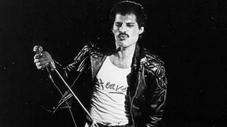 Кръстиха астероид на Фреди Меркюри