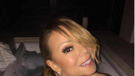 Марая Кери като наша Галена – гола във ваната