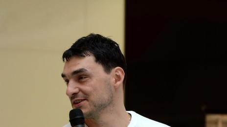 Владо Николов оставя четири деца, влиза във "Фермата"