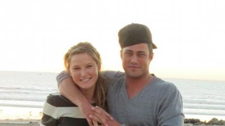 Тейлър Кини започнал афера с Лейди Гага зад гърба на приятелката си