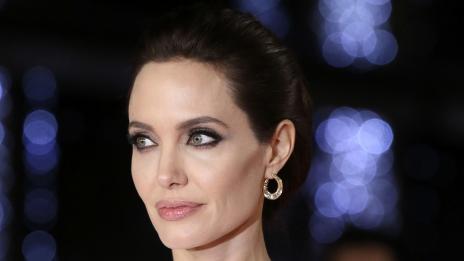 Анджелина Джоли ще рекламира парфюм