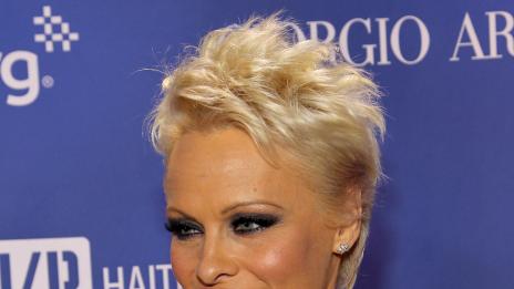 Памела Андерсън смятала, че късата ѝ коса ще пречи на сексуалния ѝ живот