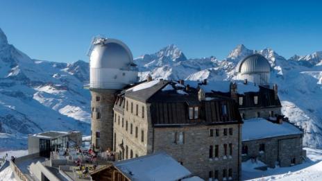 Почивка на високо