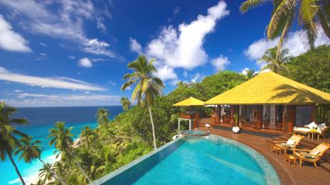 Еко-скривалище за богаташи и влюбени