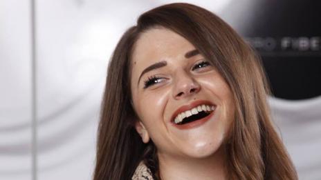 Пролетта на пеперудите: 3 задължителни козметични продукта