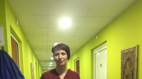 Годжи седна в инвалидна количка