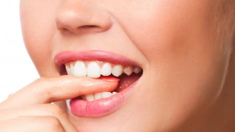 Херкулес в леглото с лъжица мед