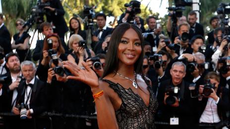 Виктория Бекъм и Наоми Кембъл заровиха томахавките в Кан