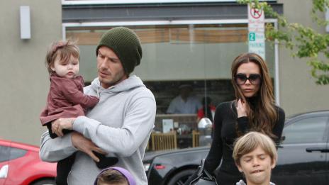 Виктория Бекъм е обсебена от наближаващото парти на дъщеря си