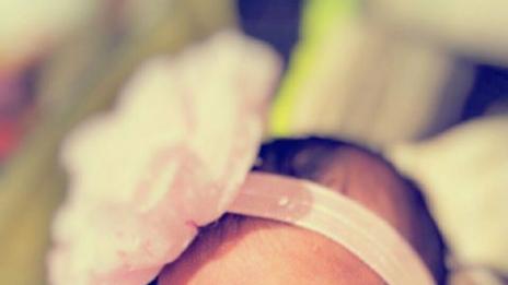 Тома от Music Idol се изфука със сладка щерка