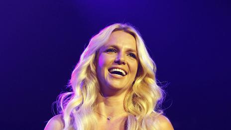 Идолът на Бритни е Дженифър Лопес