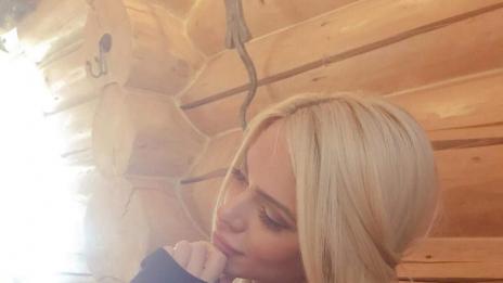 Мис Свят-България не стяга сватба, но чака годежен пръстен