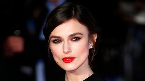 Кийра Найтли винаги се извинява, след като се напие