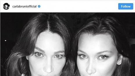 Бела Хадид и Карла Бруни си приличат като майка и дъщеря