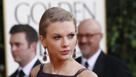 Тейлър Суифт бясна на вицове за личния ѝ живот