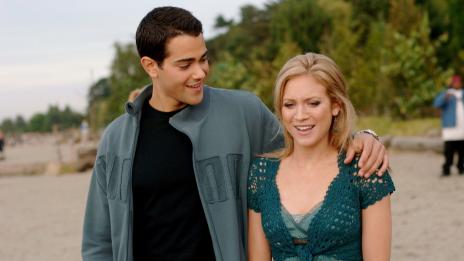 Знаците, че вие го харесвате повече, отколкото той вас