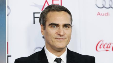 Хоакин Финикс се сгоди