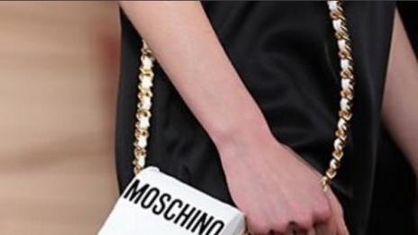 Да бъдем модерни... с чанта от тоалетна хартия