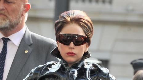 Лейди Гага дари 1 милион долара на Ню Йорк