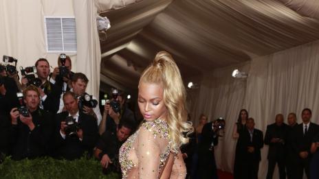 Бионсе се бори с килограмите