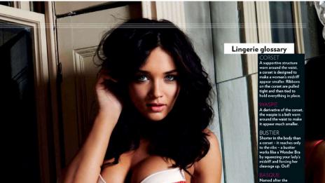 Миранда Кер съблазнява в FHM