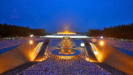 Будистки храм като космически кораб