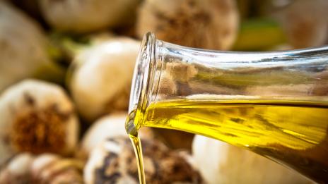Готвенето със зехтин е загуба на пари