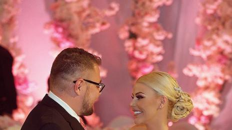 Бременна ли е Светлана Василева? Плеймейтката: Може би...