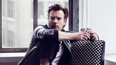 Юън Макгрегър: Бяхме в една компания с Анджелина и Джъд през 90-те