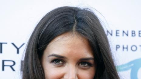 Кейти Холмс поиска бракоразводното ѝ дело с Том да бъде публично