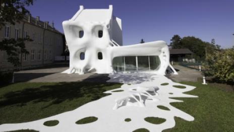 Къща, "обладана" от духове