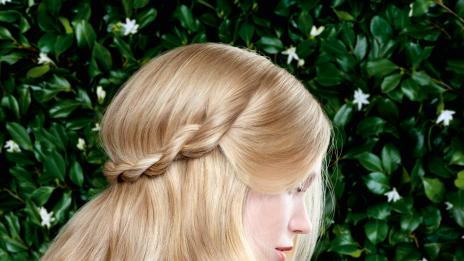 Грижа за много суха коса