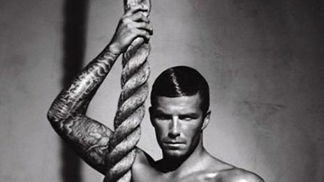 Пижама VS боксерки. Спалното бельо издава сексуалността