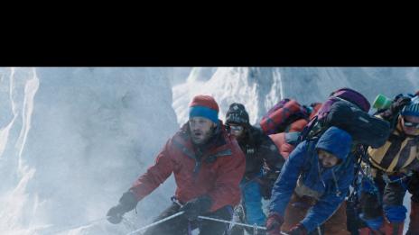 Смразяващи кръвта кадри от филма "Еверест"!