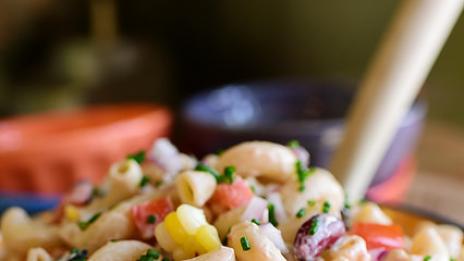 Мексиканска салата с макарони