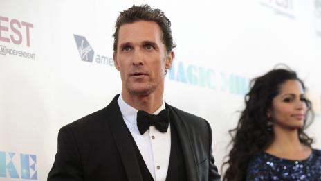 Матю Макконъхи има момче