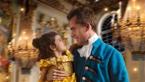 За дъщеря си: Татко се вдъхнови от „Красавицата и звярът“