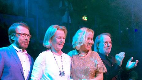 Mamma Mia! Ресторант събра ABBA отново заедно