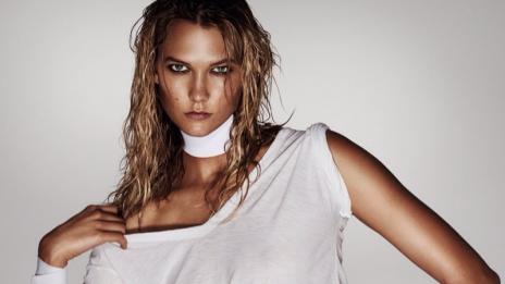 Металически отблясъци с Карли Клос