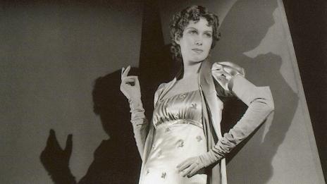 Видео: Право в десятката. Дизайнерски гадания от 1930 за 2000