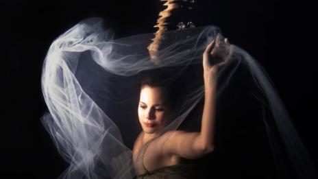 В името на „втория“ живот