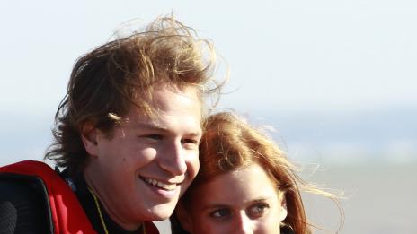 Принцеса Беатрис сама в леглото за първи път от 10 години